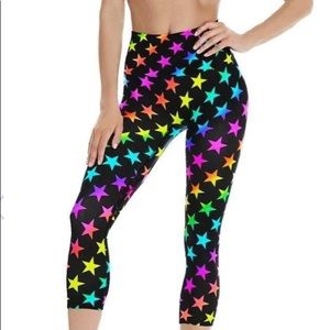NWT K-Deer Capri Leggings